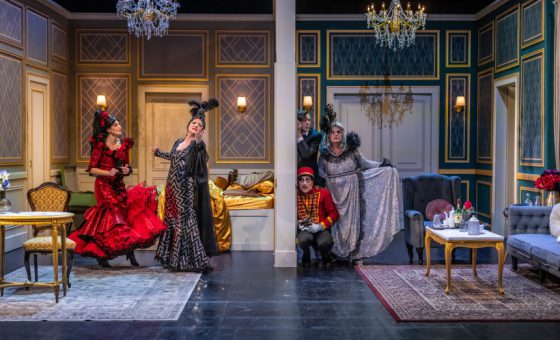 pdona_JakaVarmuz_2026-169 KJE JE PRIMADONA? 30. obletnica prve uprizoritve 26.2.2026 PREMIERA za abonma premiera in izven, 27.2.2026 za abonma Izven in izven, ponovitve predstave 28.2.2026, 2.3.2026 in 3.3.2026